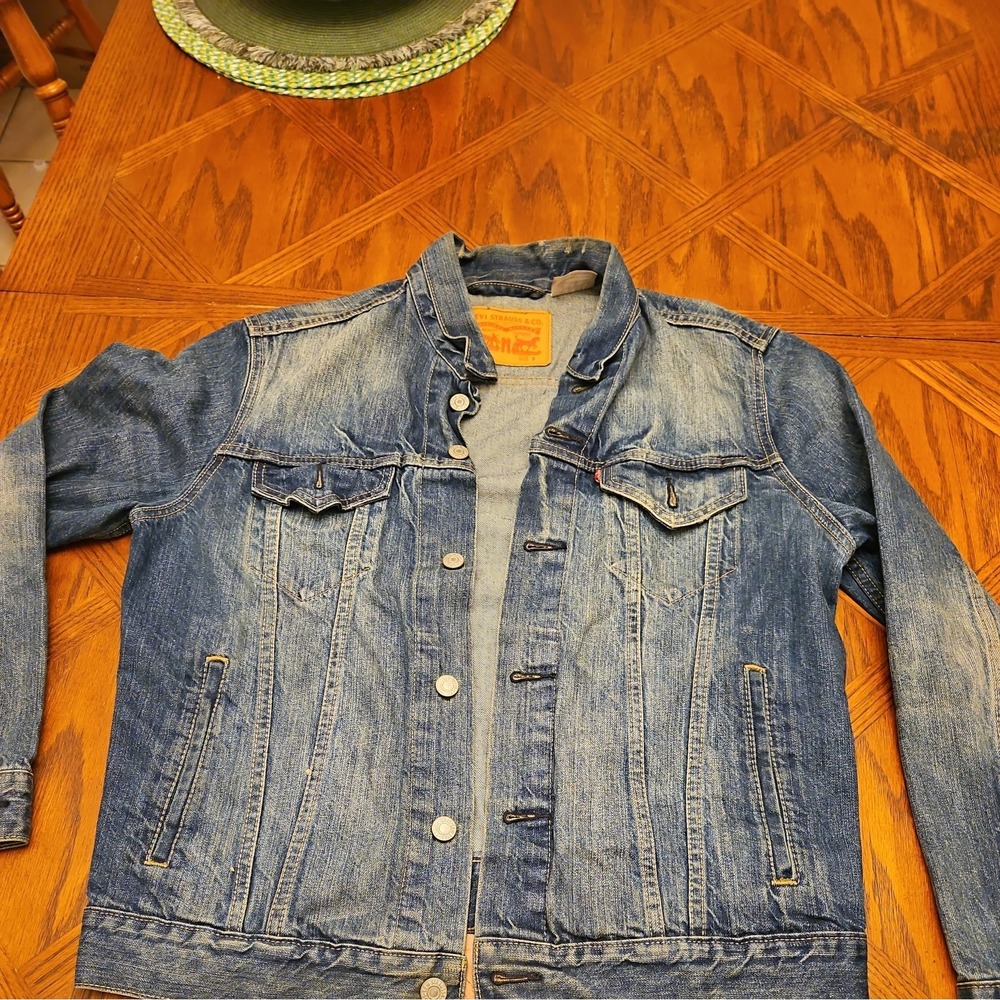 Men's‎ Levi's Denim Trucker Jacket Size S Jean WPL-423 CA00342